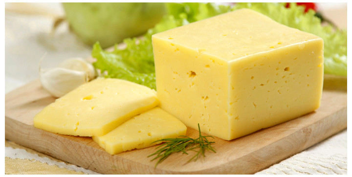 Россияне перестали покупать сыр из-за низкого качества