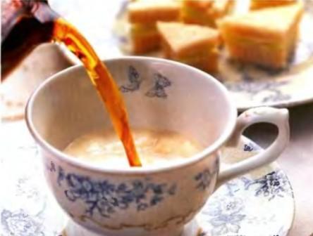 Как добавление молока влияет на вкус и полезные свойства чая? рис-4