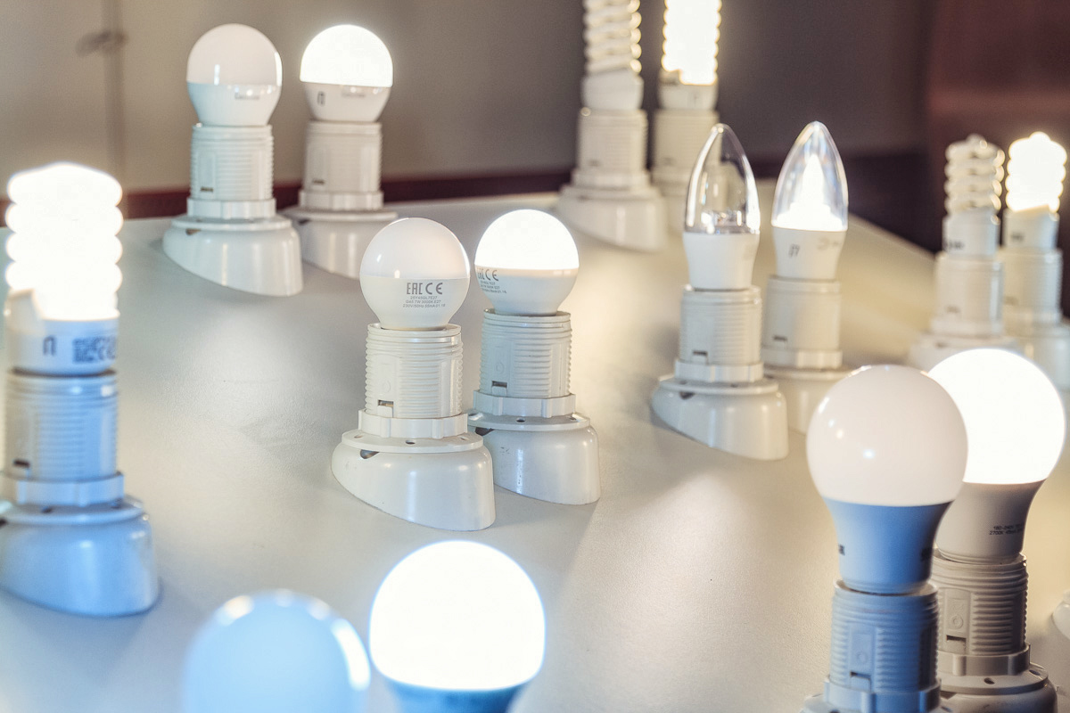 Светить всегда? Ресурсный тест 11 моделей энергосберегающих ламп