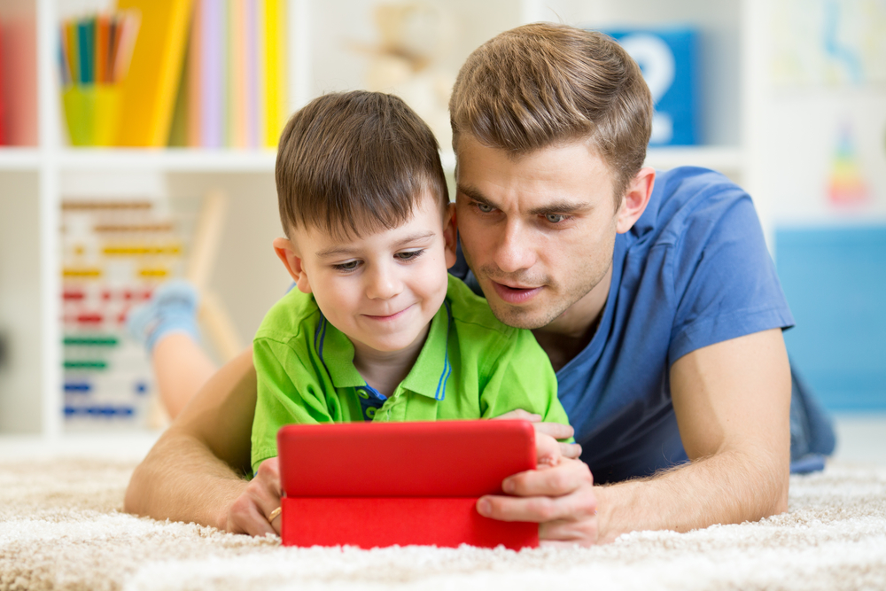 Приложения для родительского контроля: как они могут испортить отношения с ребенком