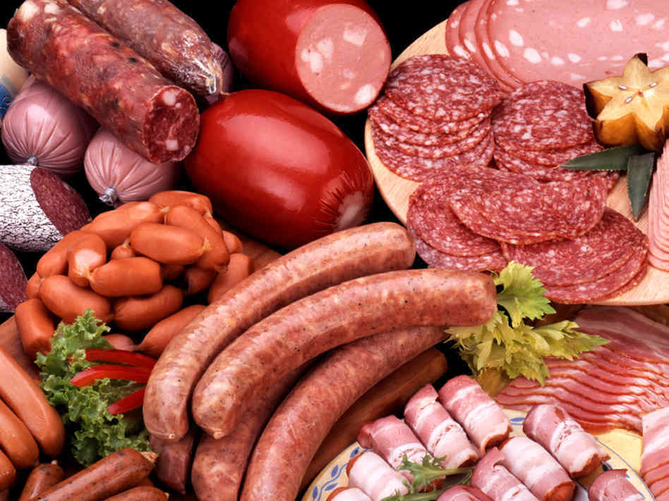 Канцерогены в мясных продуктах: чем вам грозит частое употребление колбасы