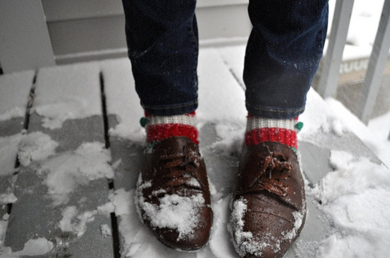 8 правил ухода за зимней обувью. Как защитить свои сапоги и ботинки от снега и реагентов