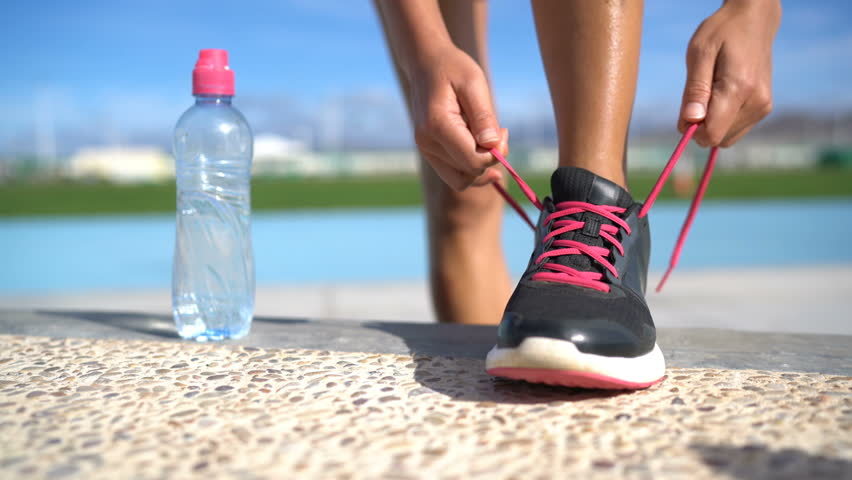 Кроссовки для бега: как выбрать лучшее и не платить лишнего. Объясняет эксперт