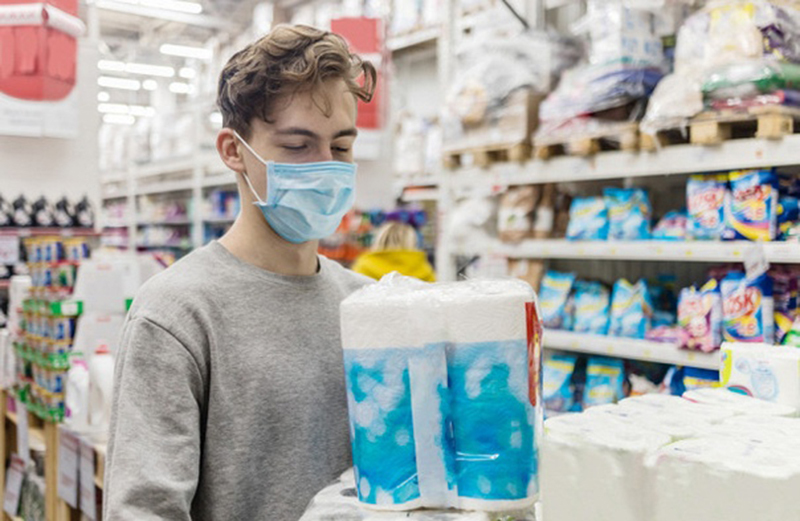 Как безопасно ходить в магазин во время пандемии?