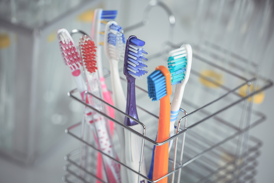 Гигиена и безопасность: выбираем зубную щетку