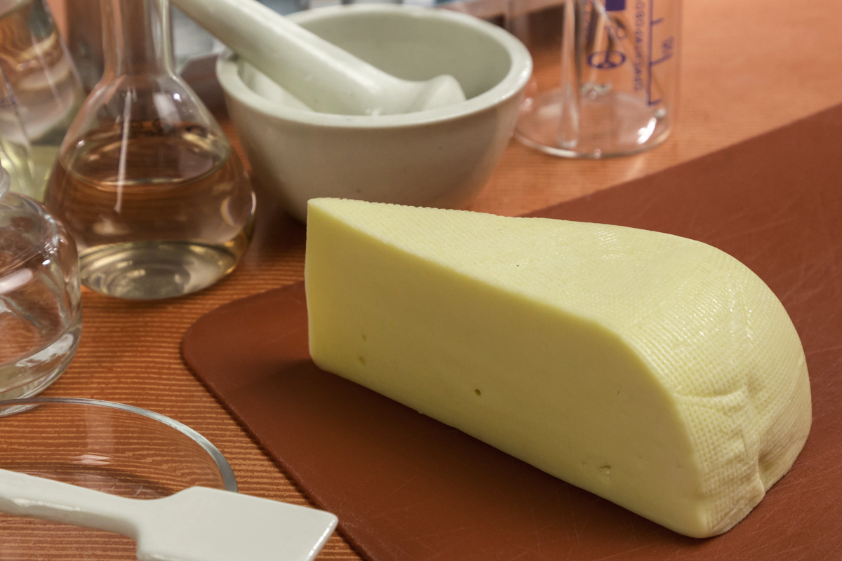 Эксперты назвали лучший Пошехонский сыр