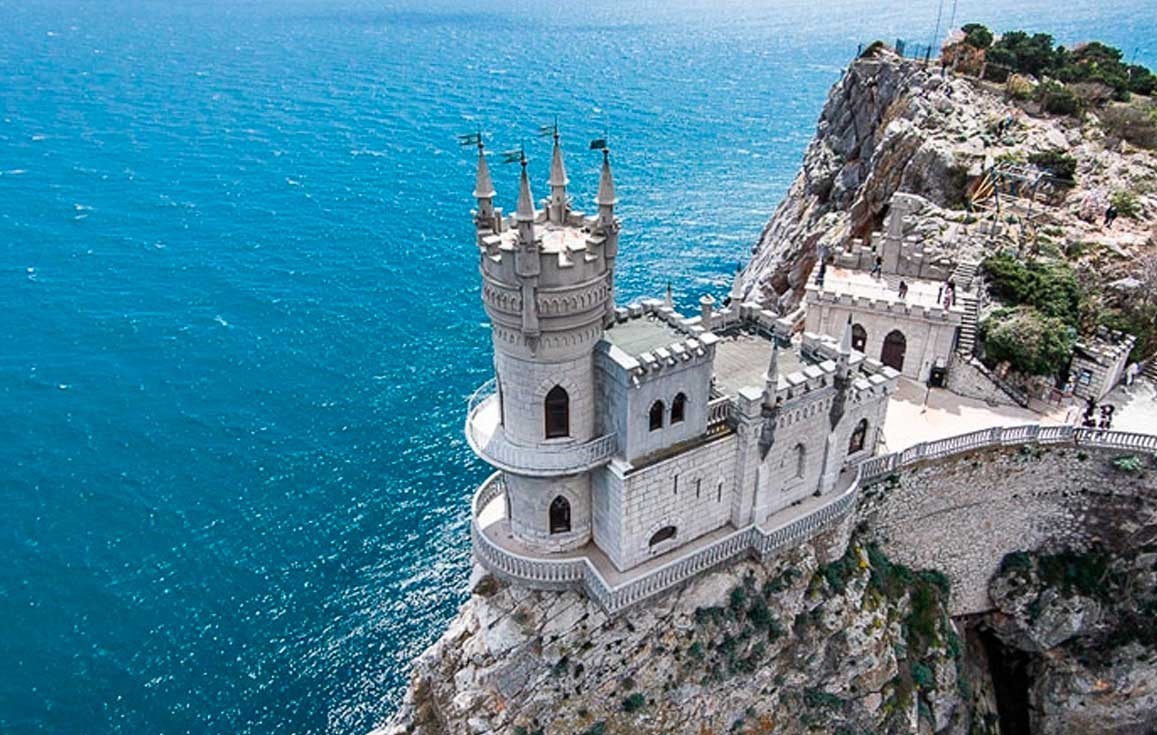 Отдохнуть в обсервации: Крым ждет туристов