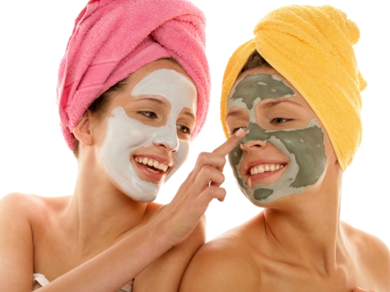 Гипсовые маски в косметологии: эффект и использование в домашних условиях